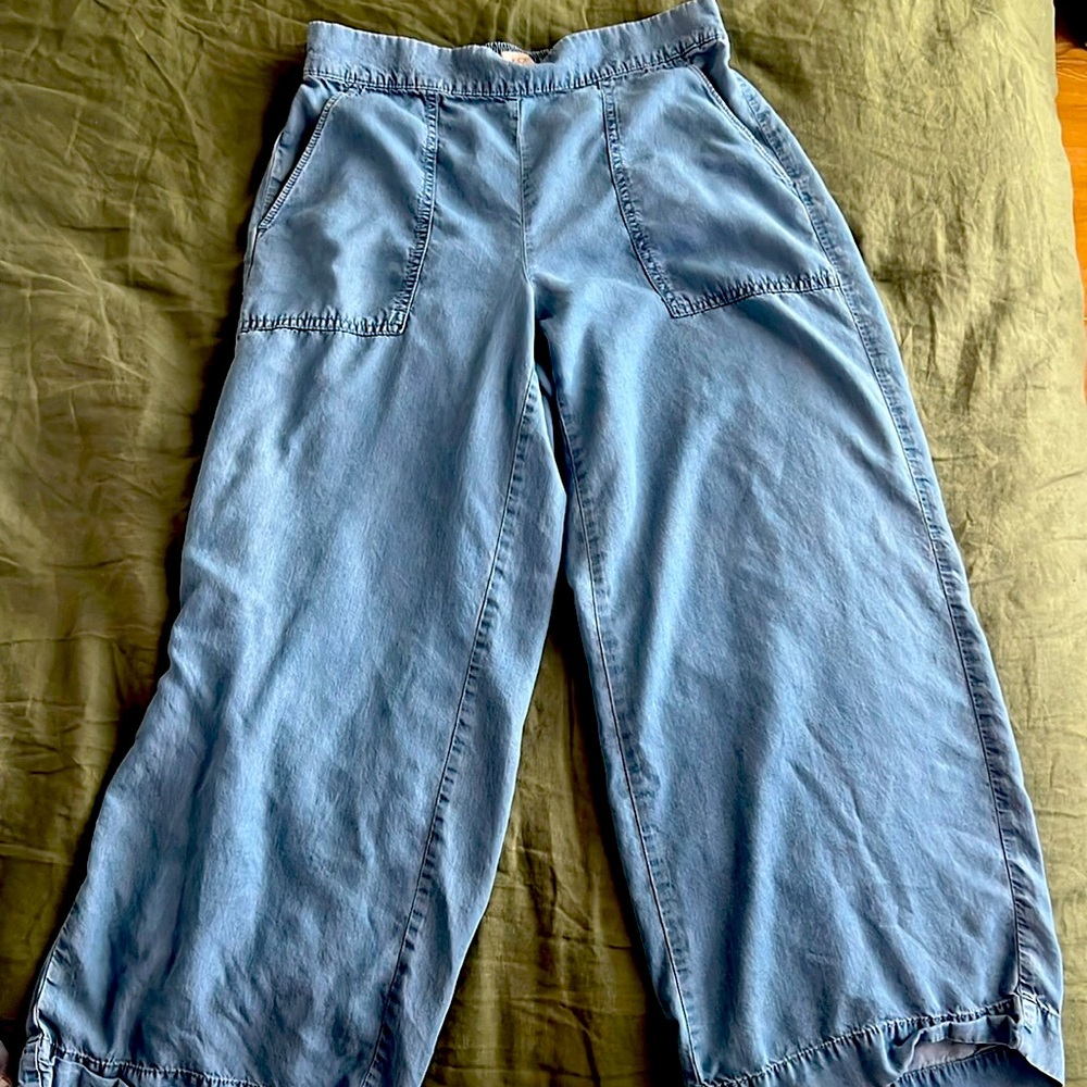 Loft outlet wide leg crop